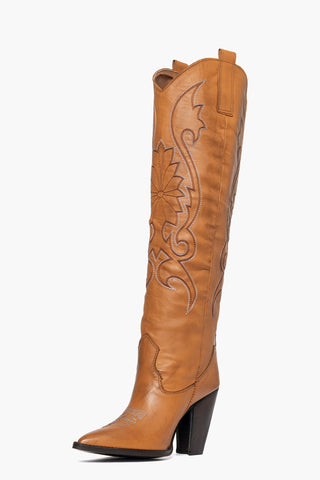New Cecilia leather boots with embroidery
