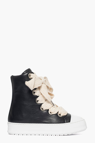 Sneakers pelle nero laccio doppio Tore Over