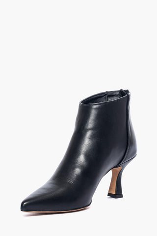 Love 1 black leather ankle boots