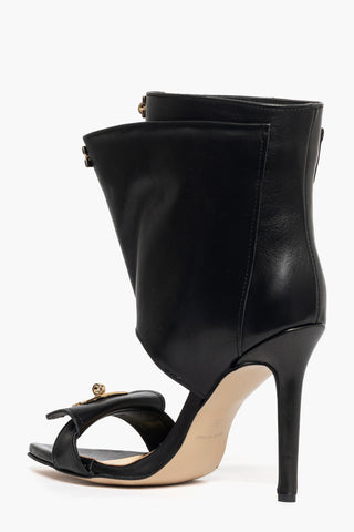 Sandalo pelle nero con accessorio oro Kiwi 13