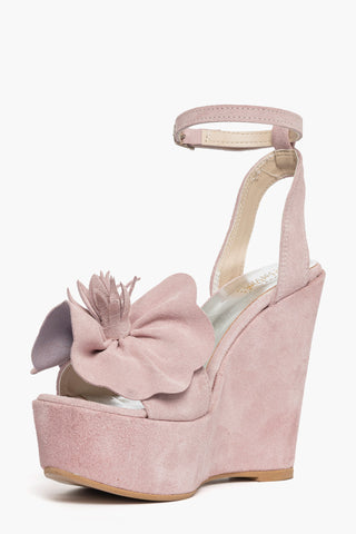 Sandalo con zeppa Carmensita Fiore camoscio rosa