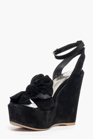 Sandalo con zeppa Carmensita Fiore camoscio nero