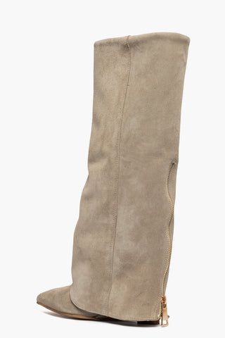 Stivali camoscio taupè con risvolto e zip 1719