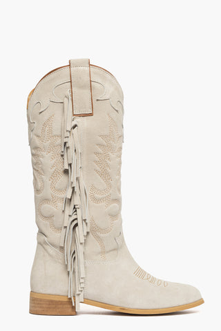 Stivale 297 camoscio beige con ricamo e frange