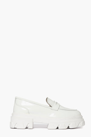 Wake 20 white patent moccasins