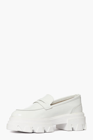 Wake 20 white patent moccasins