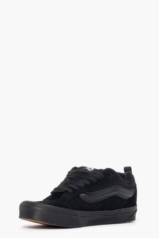 Sneakers camoscio nero Vans Knu Skool