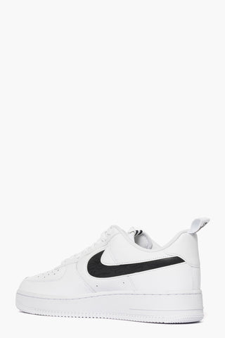 Sneakers bianca nero Nike Air Force 1'07 LV8 JD