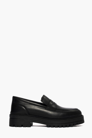 Ibz30 black leather moccasins