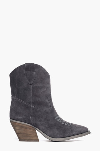 Stivaletti Irene 53 camoscio grigio con ricamo