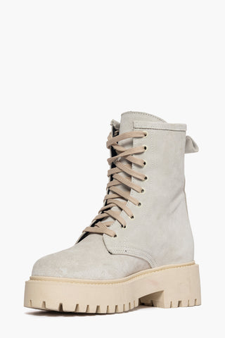 Stivaletti camoscio beige con lacci Boomerang 10