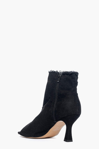 Tronchetti punta aperta denim nero sfilato Love 50.5