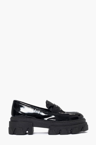 Wake 20 black patent moccasins