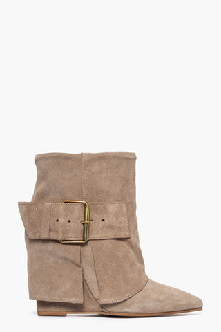 Stivaletti con risvolto alla caviglia camoscio taupè fibbia oro 1720