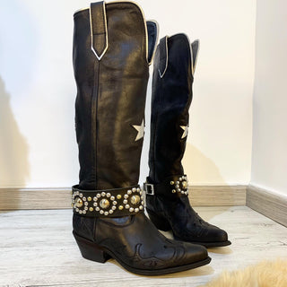 Oldwest 91 black leather boots with star and studs