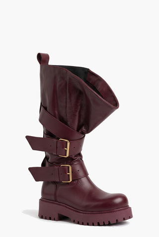 Boomerang 203 - Stivali con Cinture in Pelle Bordeaux — Tre quarti davanti