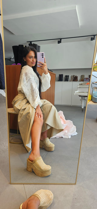 Sabot con zeppa rafia beige e camoscio biscotto Maracaibo 20